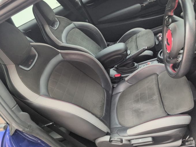 2025 Mini Hatch