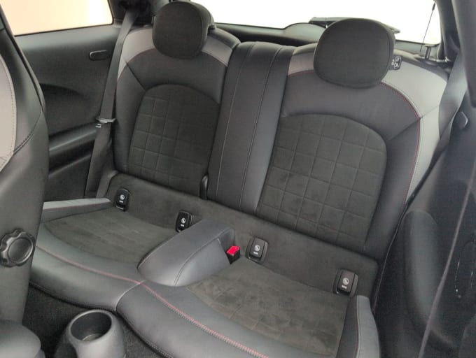 2025 Mini Hatch
