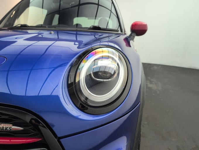 2025 Mini Hatch