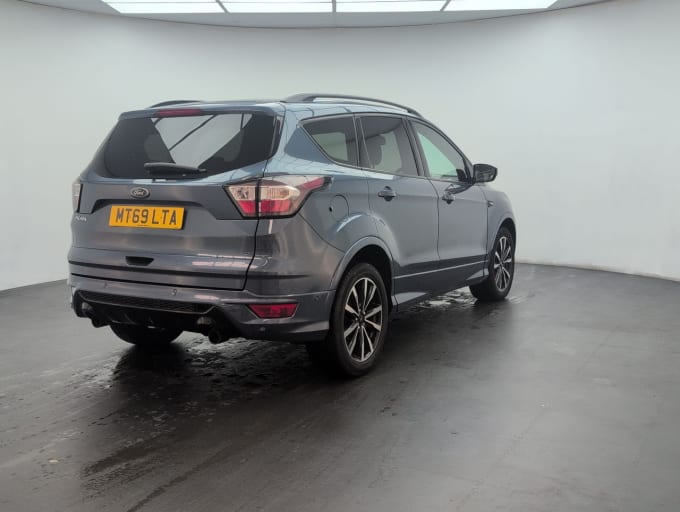 2025 Ford Kuga