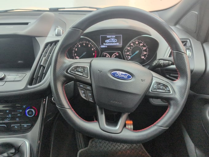 2025 Ford Kuga