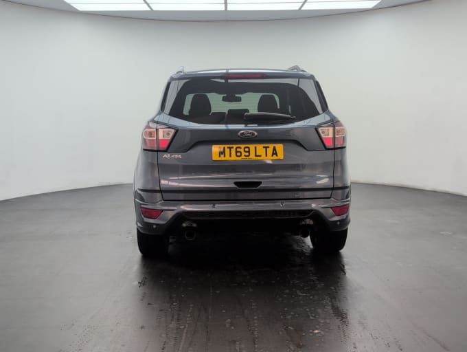 2025 Ford Kuga