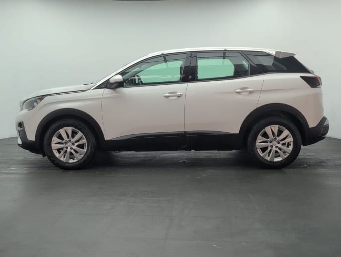 2025 Peugeot 3008