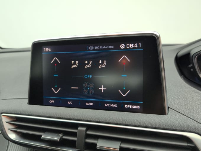2025 Peugeot 3008