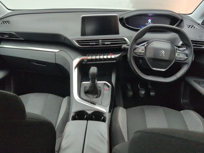 2025 Peugeot 3008
