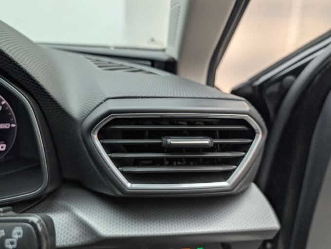 2025 Seat Leon
