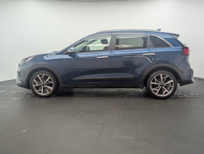 2025 Kia Niro
