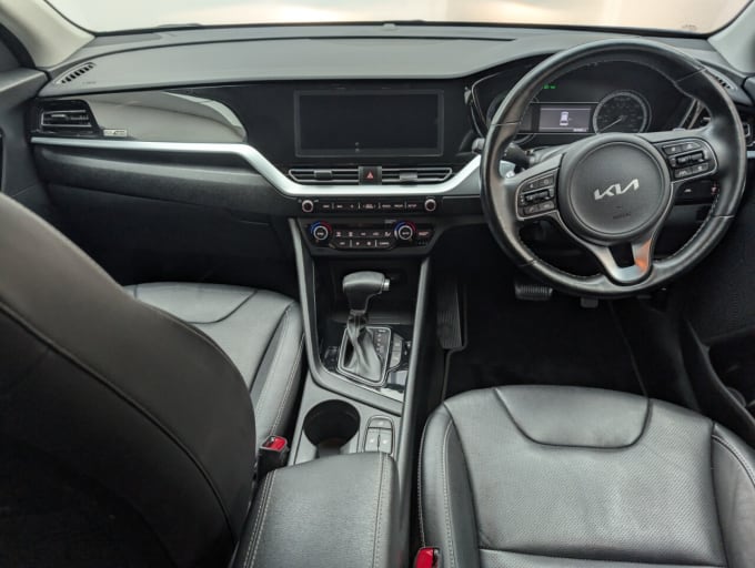 2025 Kia Niro