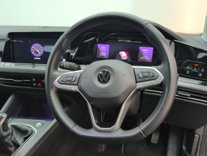 2025 Volkswagen Golf