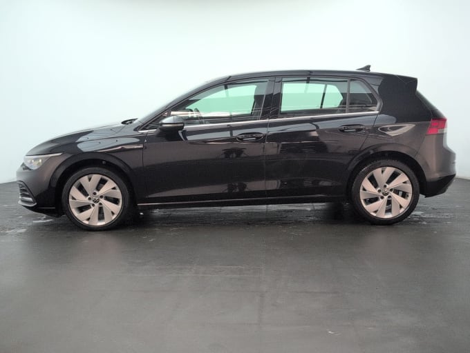 2025 Volkswagen Golf