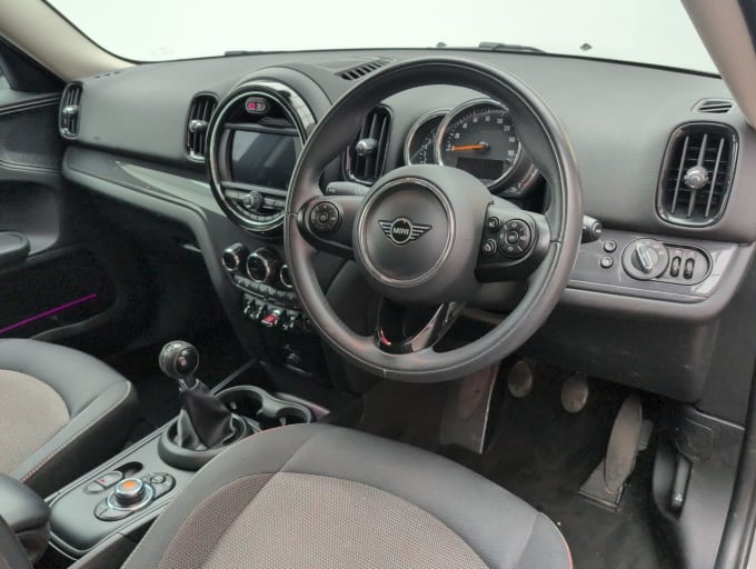 2025 Mini Countryman