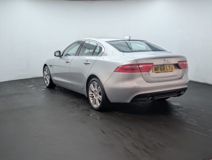 2025 Jaguar Xe