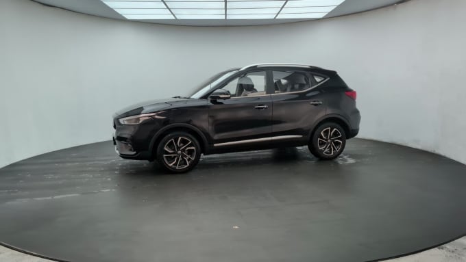 2025 Mg Mg Zs