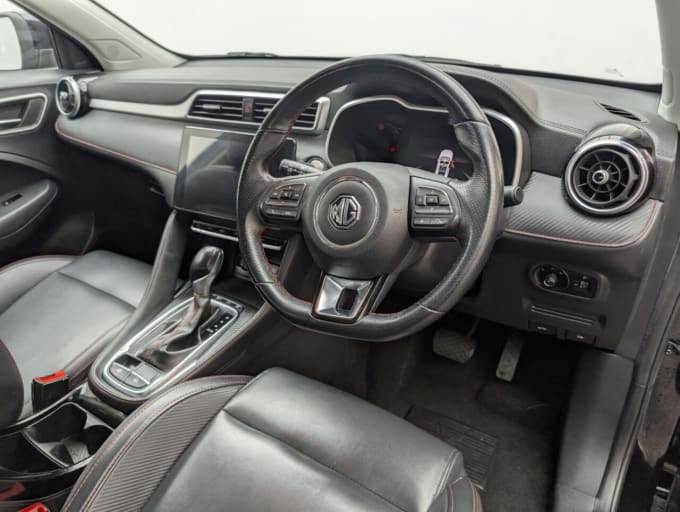 2025 Mg Mg Zs
