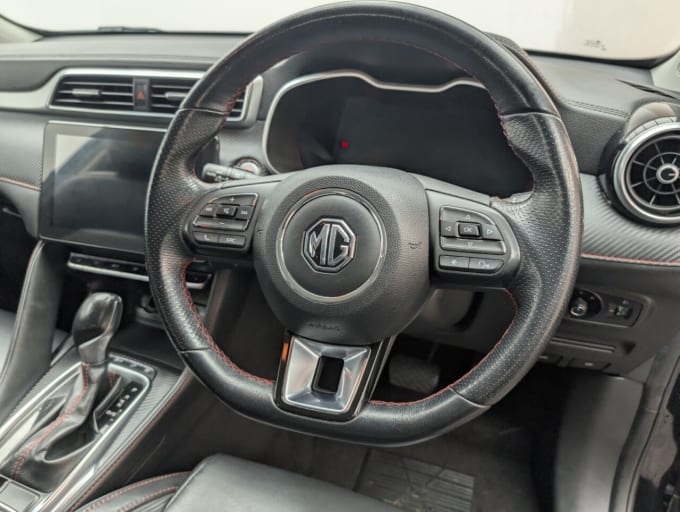 2025 Mg Mg Zs