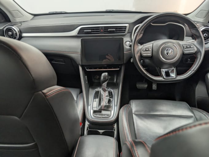 2025 Mg Mg Zs
