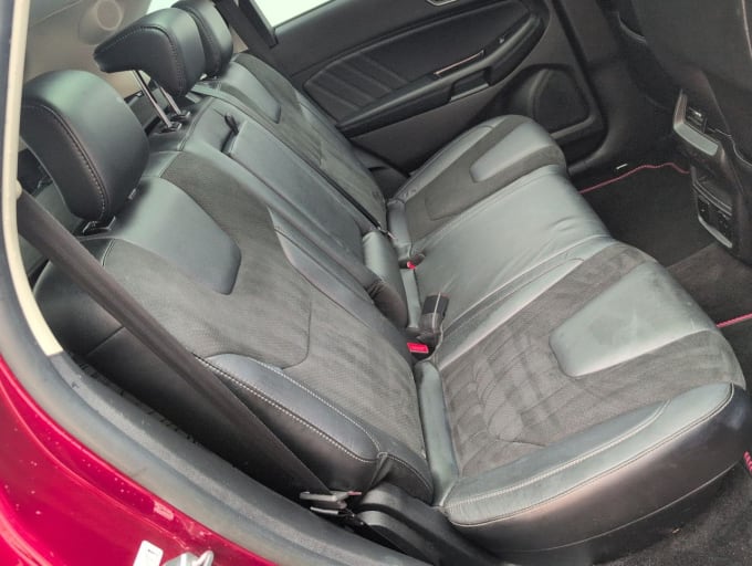 2025 Ford Edge