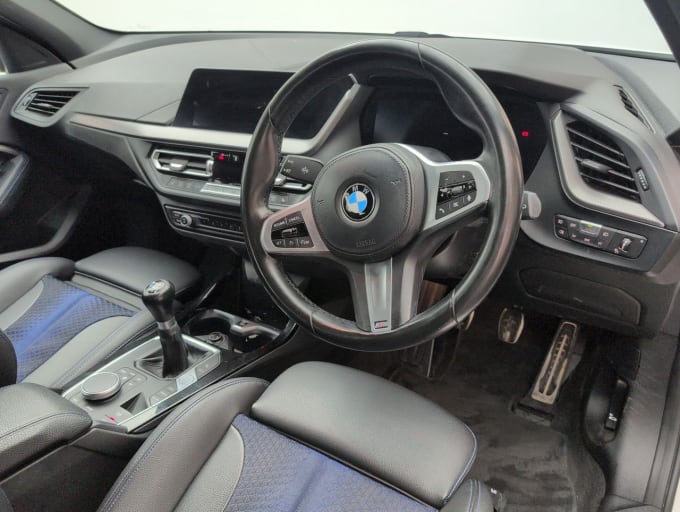 2025 BMW 1 Series