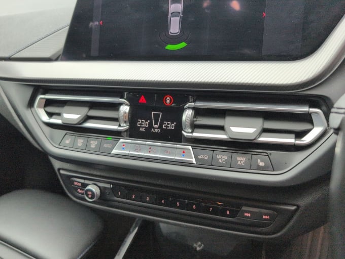 2025 BMW 1 Series