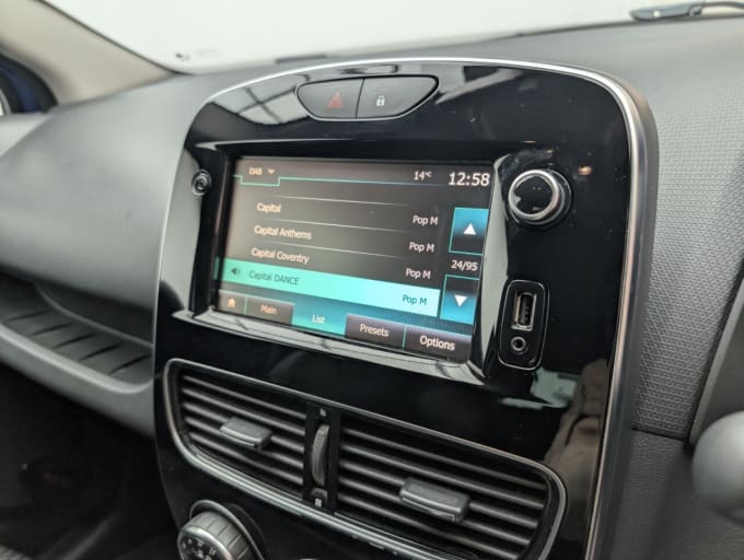 2025 Renault Clio