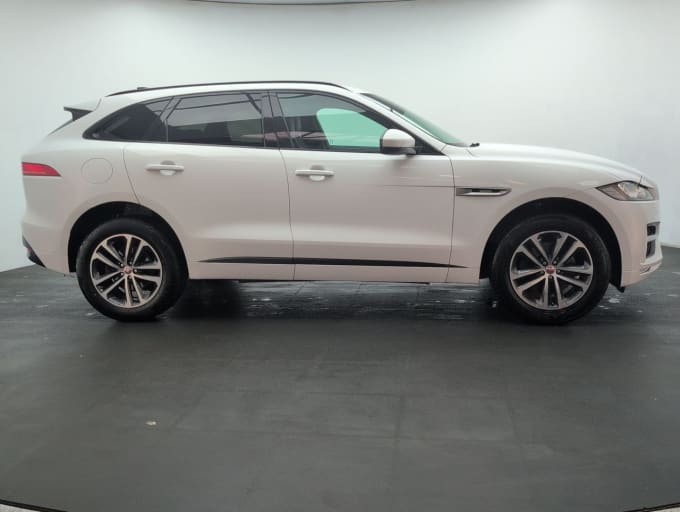 2025 Jaguar F-pace