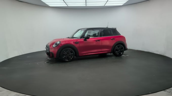 2025 Mini Hatch