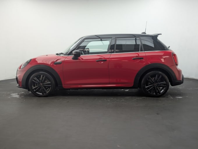 2025 Mini Hatch