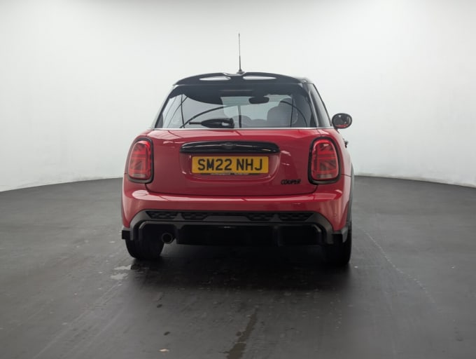 2025 Mini Hatch