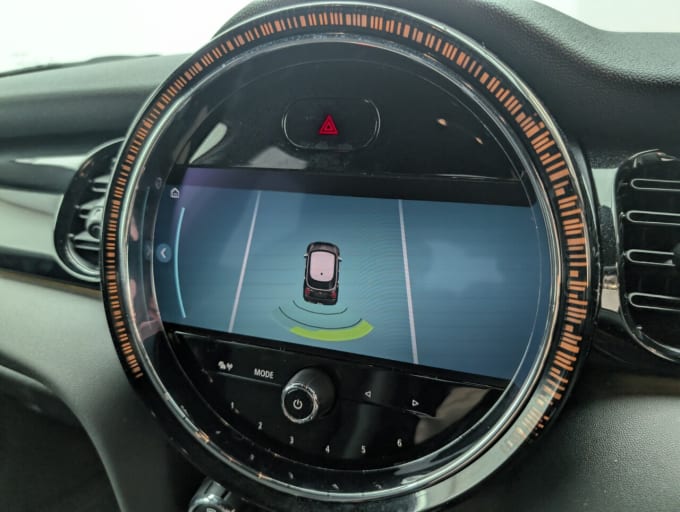 2025 Mini Hatch