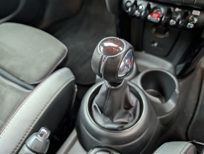 2025 Mini Hatch