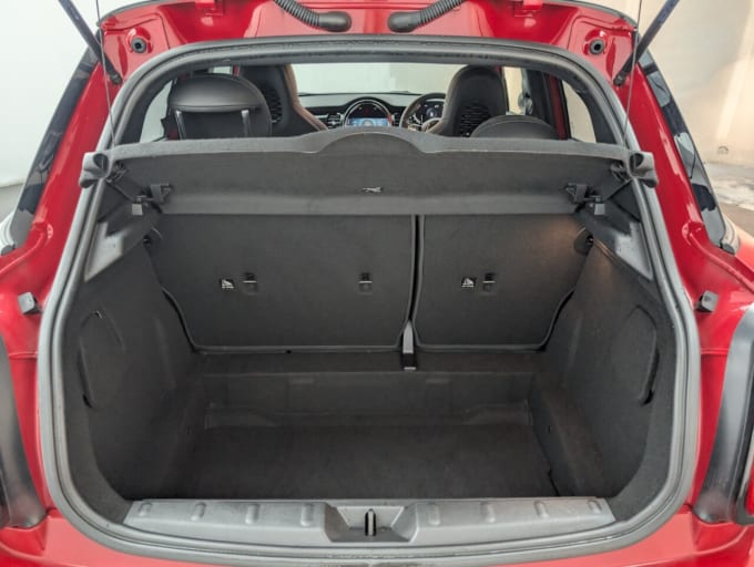 2025 Mini Hatch