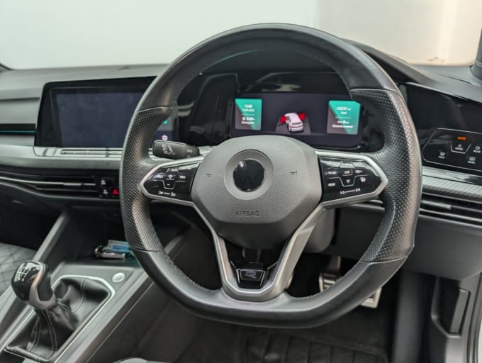 2025 Volkswagen Golf