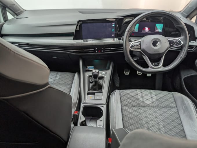 2025 Volkswagen Golf