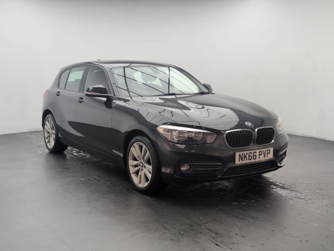 2025 BMW 1 Series
