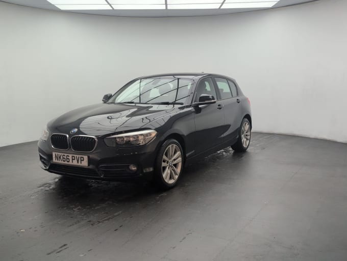 2025 BMW 1 Series
