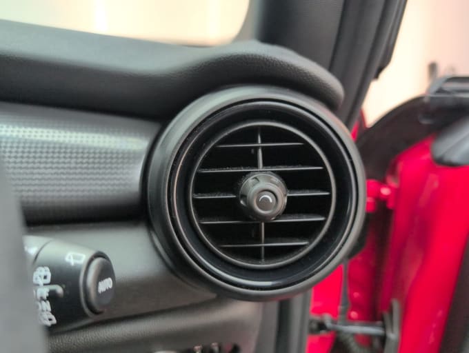 2025 Mini Hatch