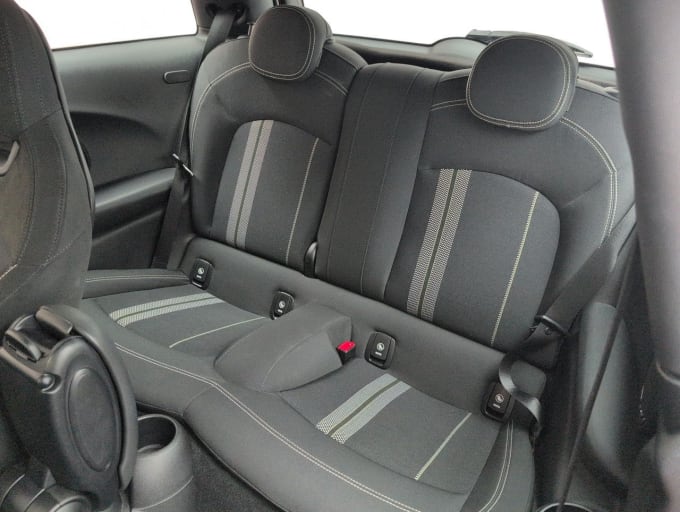 2025 Mini Hatch