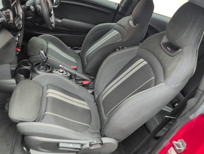 2025 Mini Hatch