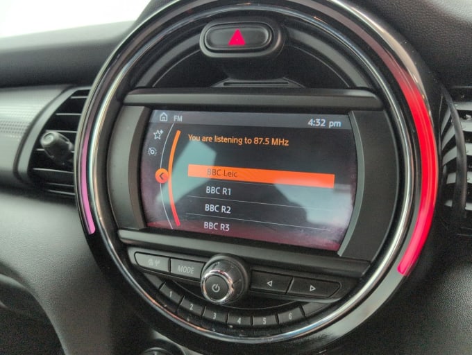 2025 Mini Hatch