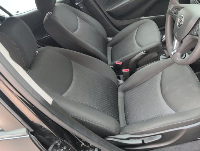 2025 Vauxhall Viva