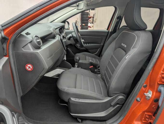 2025 Dacia Duster