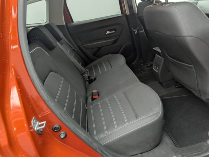 2025 Dacia Duster