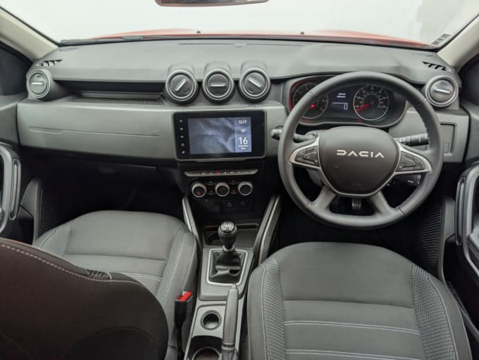 2025 Dacia Duster