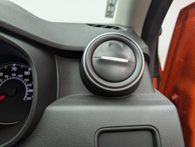 2025 Dacia Duster