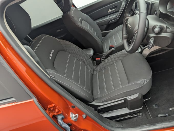 2025 Dacia Duster