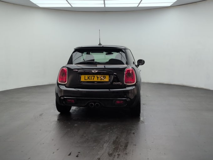 2025 Mini Hatch