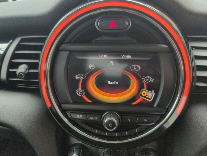 2025 Mini Hatch
