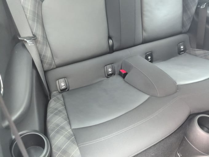2025 Mini Hatch