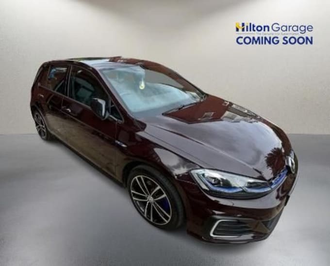 2025 Volkswagen Golf