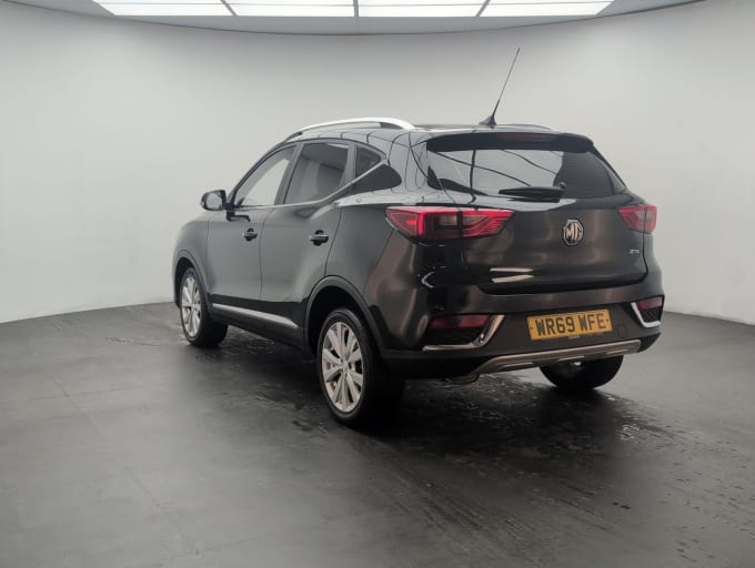2020 Mg Mg Zs